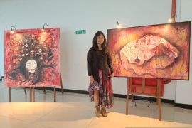 Pelukis Aliya Murdoko eksplorasi cerita panji