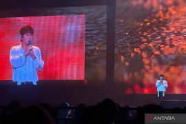 K.Will penuhi permintaan penggemar bawakan lagu "Please Don't"