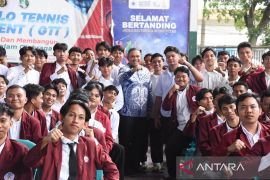 Rektor ingatkan mahasiswa menjaga nama baik UNG selama mengikuti KKN