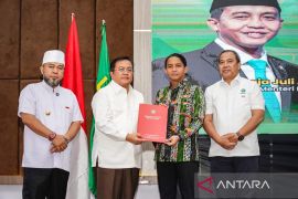 Menhut buka partisipasi masyarakat dalam mengelola kawasan hutan