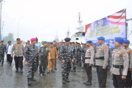 Polda Maluku perkuat personel dalam misi penyelamatan di laut lewat latihan SAR 2025
