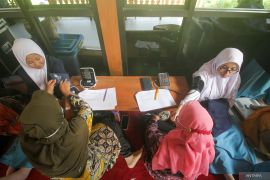 Cek Kesehatan Gratis di Pondok Pesantren Sidoarjo
