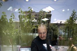 Komisi parlemen Iran setujui penghapusan empat nol dari mata uang