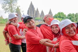 IDM gelar \"Agustusan di Candi\" semarakkan HUT ke-80 RI