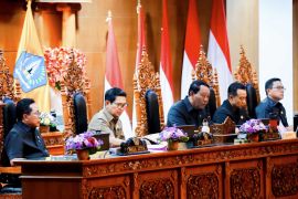 DPRD Badung Sampaikan Pandangan Umum Fraksi terhadap 3 Raperda