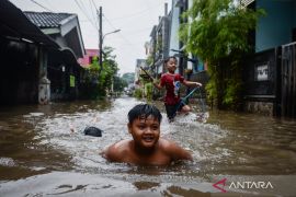 BPBD Kota Tangerang: waspadai variasi cuaca dari cerah jadi hujan