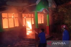 Perpustakaan SD Inpres Lakiung Gowa terbakar