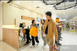 MDIY catat laba bersih Rp507,4 miliar pada semester I 2025