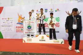 Atlet IT Fun Sumut raih medali  emas Fornas VIII di NTB
