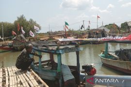 Pemkab Cirebon memastikan nelayan terlindungi jamsostek