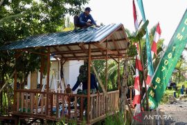 TMMD ke-125 Kodim Banjarmasin bangun Pos Kamling di Kuin Kacil