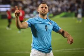 Diprotes fans, Fortuna Duesseldorf batalkan transfer Shon Weissman