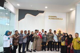 Pemkab Pasaman Barat targetkan peserta jamsostek 51,4 persen