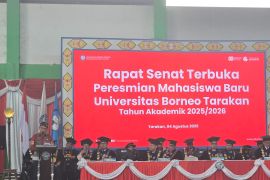 Pj. Sekprov Berikan Semangat dan Motivasi Mahasiswa Baru Universitas Borneo Tarakan