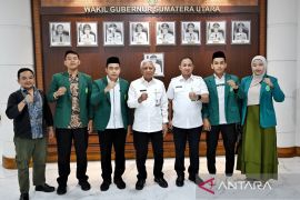 Wagub Sumut ajak ormas Islam siapkan  kader Indonesia Emas 2045