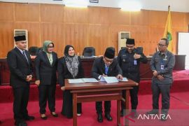 Wali kota tegaskan siap wujudkan Kota Padangsidimpuan MANTAP