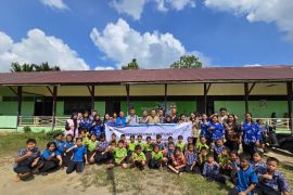 PLN UIP KLB bantu fasilitas pembelajaran  SDN 10 Lumut Bungkang dorong digitalisasi