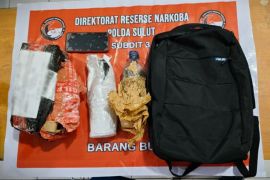 Polda Sulut ungkap kasus peredaran narkotika gunakan jasa ekspedisi
