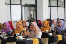 Kemendukbangga gandeng Dinkop UKM DIY dampingi UPPKA dapatkan NIB