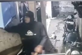 Polisi tangkap pencuri burung setelah buron beberapa minggu