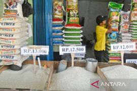 Konsumen berhak dapat beras bermutu sesuai harga