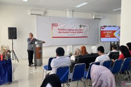 Alfamart gelar pelatihan manajemen ritel-kurasi produk UMKM Batam