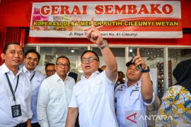 Wamen BUMN tinjau Koperasi Desa Merah Putih