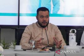 Wako Fadly Amran lepas keberangkatan Kontingen World Muslim Scout Jambore Kota Padang ikuti ajang WMSJ 2025