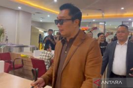 Ridwan Kamil tiba di Gedung Bareskrim Polri untuk jalani tes DNA