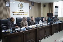 DPRD Kalsel berharap Jembatan Pulau Laut rampung pada 2028