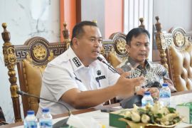 Pariaman perluas kerjasama agar warga lulusan SMA bekerja di luar negeri