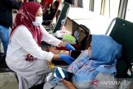 Pemprov Gorontalo dukung upaya PMI penuhi seribu kantong darah