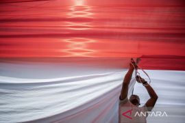 20 kata mutiara bahasa Inggris dan artinya sambut HUT ke-80 RI