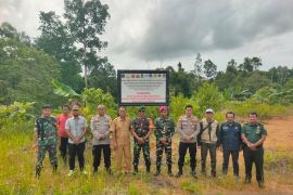 Satgas PKH-Kejati Sumbar tertibkan lahan hutan di Mentawai
