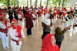 Lomba Universal Line Dance Tanah Laut gaungkan gaya hidup sehat