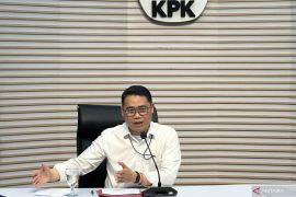 KPK usut aliran dana tersangka kasus jalan Sumut ke APH dan pejabat