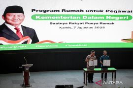 Ekonomi kemarin, IFG proyeksikan ekonomi RI sampai Program 3 Juta Rumah