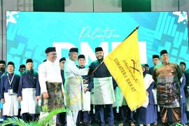 Dihadiri tokoh 23 negara serumpun, Wako Fadly Amran dilantik jadi Ketua DMDI Sumbar 2025-2030