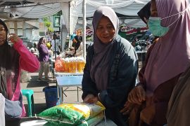 Bulog Belitung jual empat ton beras SPHP di GPM Gedung Nasional