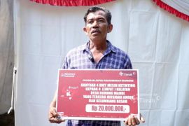 PT Timah bantu Zulkarnain korban kecelakaan kapal di Laut Belitung