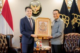 Menkum  inisiasi Protokol Jakarta untuk transparansi royalti global