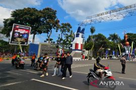 Seribuan personel gabungan kawal laga Arema FC vs PSBS di Kanjuruhan