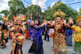 Bupati: Pawai Budaya Nusantara ajang kenalkan keragaman budaya Pulpis