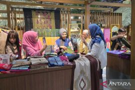 Pemprov Gorontalo gencar promosi kain Karawo agar tembus pasar dunia