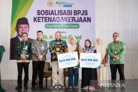 Wakil Ketua DPR turun langsung sosialisasi jamsostek di Kalsel