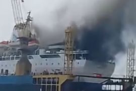 Kapal Dorolonda terbakar, Gulkarmat kirim 30 personel pemadam