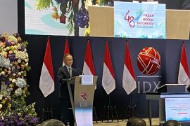 OJK memperkuat pasar modal Indonesia melalui tiga pilar utama