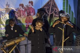 Kreasi musik tradisional bambu