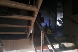 Gulkarmat padamkan kebakaran KM Dorolonda