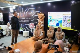 Diskominfo Kalsel dan ANTARA latih Gen Z menulis sesuai fakta